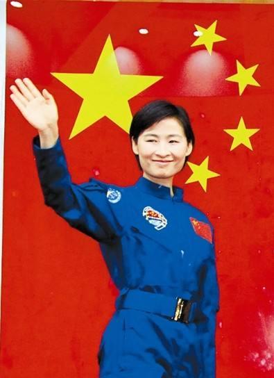 【喜迎三八颂巾帼】——致敬广大妇女同胞（图文/焦全平）