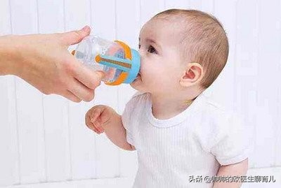 母乳喂养还要喂水吗