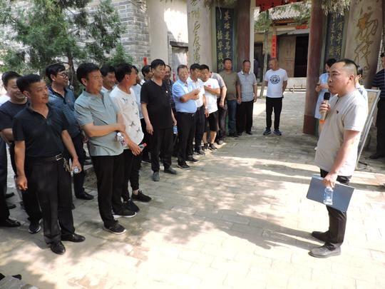 以案为鉴“查病灶”、以典启德促改进——高村乡深入开展“廉洁教育村村行”家风教育暨以案促改活动