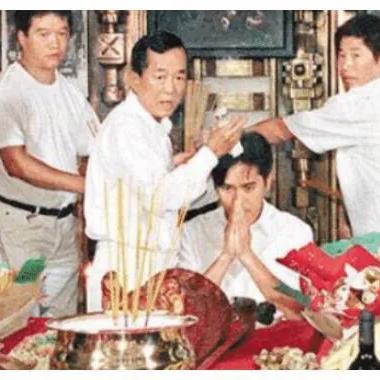 泰国白龙王为何不见张国荣(泰国白龙王说张国荣前世) 泰国白龙王为何不见张国荣(泰国白龙王说张国荣前世)