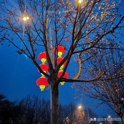 保定市夜景春节图片的长尾关键词有哪些