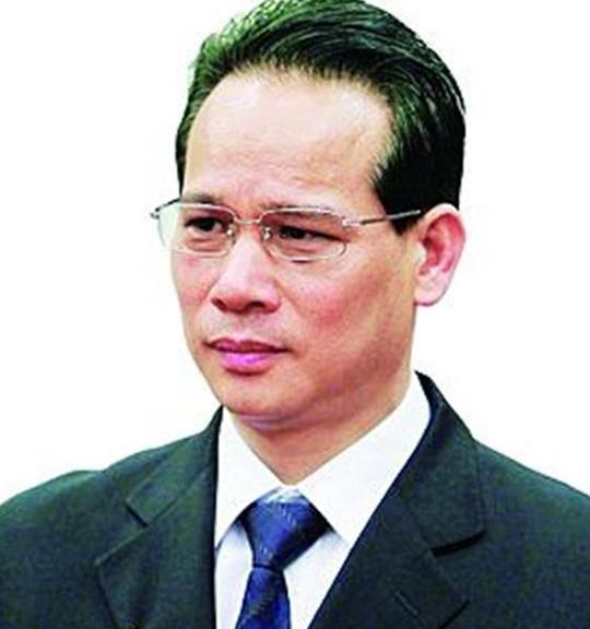 “东莞土皇帝”梁耀辉：白手起家的亿万富翁，为何被判无期徒刑？