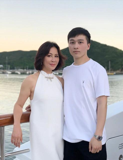 女儿想跟爸爸结婚怎么办