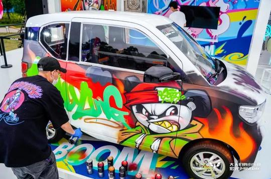从“人民代步车”宏光miniev窥见五菱品牌的向上之路