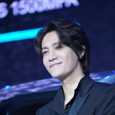 成都市买西装店在哪里