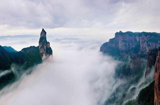 浙江一“冷门”小城，如仙境一般，风景美，物价低，适合十一出行