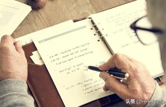 大学数学论文前言论文中前言两个字要居中吗