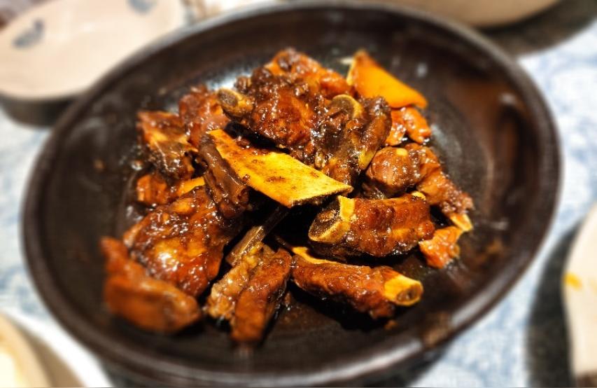 饭店起名牛宝宝名字怎么起(开饭店取什么名字好)