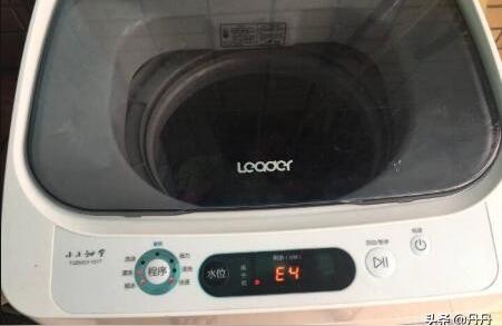 小天鹅洗衣机显示e4是什么故障代码-滚筒洗衣机在洗衣服时出现E4是什么故障