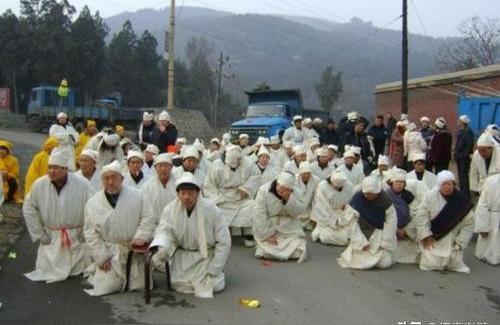 男宝宝起名姓齐怎么起(我姓齐我的祖先是谁啊)