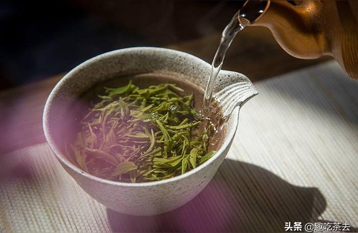 茶水能杀死新冠病毒是真的吗喝白茶能预防新型肺炎吗