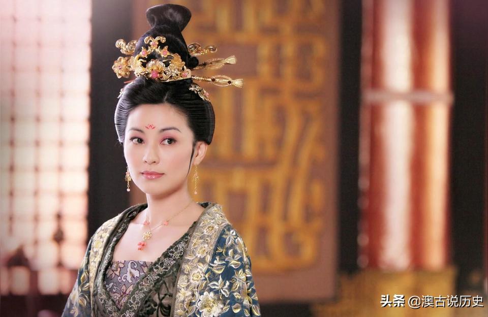 姓解女宝宝怎么起名(媛字的意思是什么)