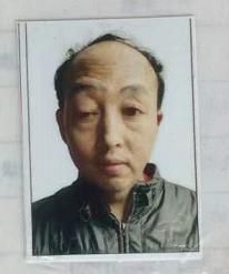 绵阳急寻：五旬男子走失，患智力障碍，穿黑色衣裤、黑色运动鞋，秃顶，左右眼不对称
