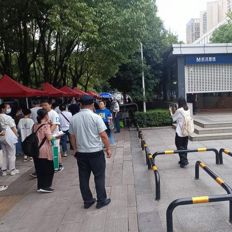 武汉市外国语学校的相关长尾关键词有哪些