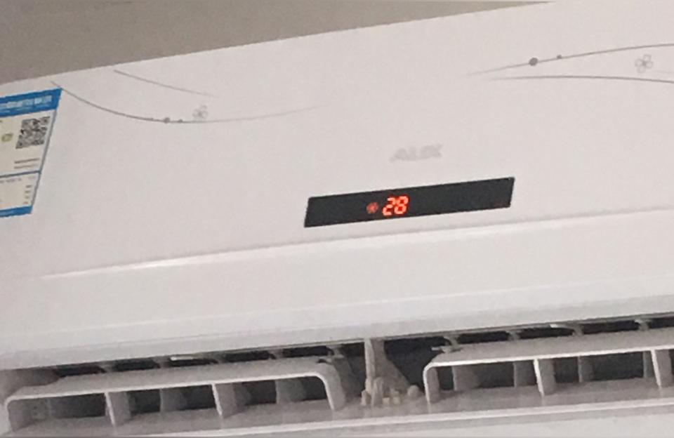 奥克斯空调怎么显示度数-奥克斯2P空调怎么不会显示室内温度光会显示设定温度