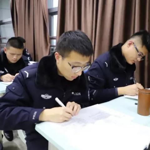 省考狱警为啥分a类与b类？