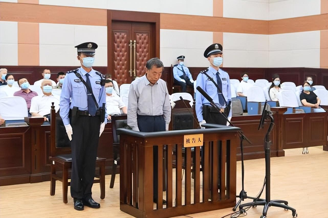 起诉离婚对方不到庭就离不了吗 离婚起诉后对方不出庭是不是就离不了