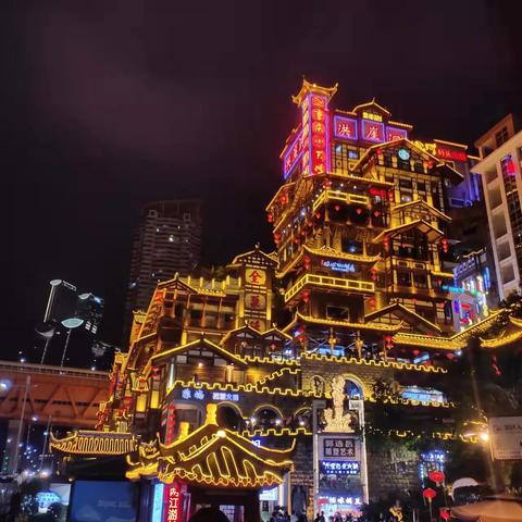 重庆几个景点的游玩顺序的长尾关键词有哪些