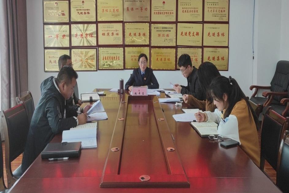 理论与改革论文封面格式论文小标题一般格式是什么