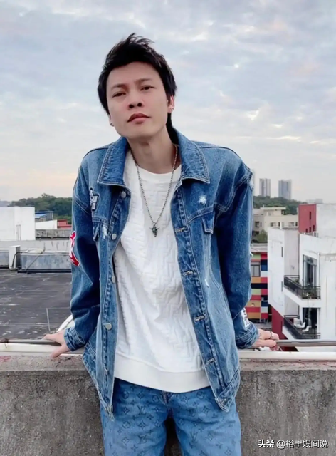 为什么孩子会突然抑郁