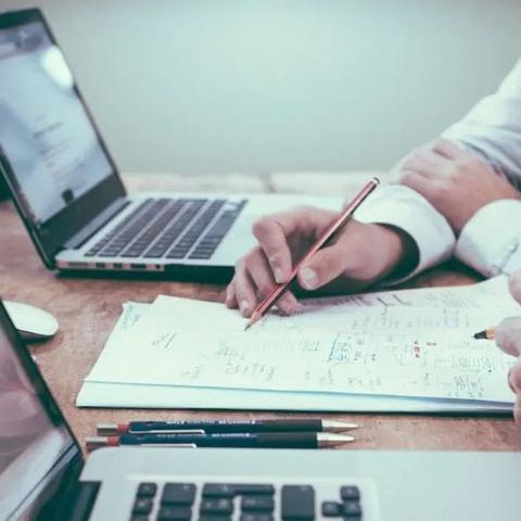 跨境电商平台哪个收费少