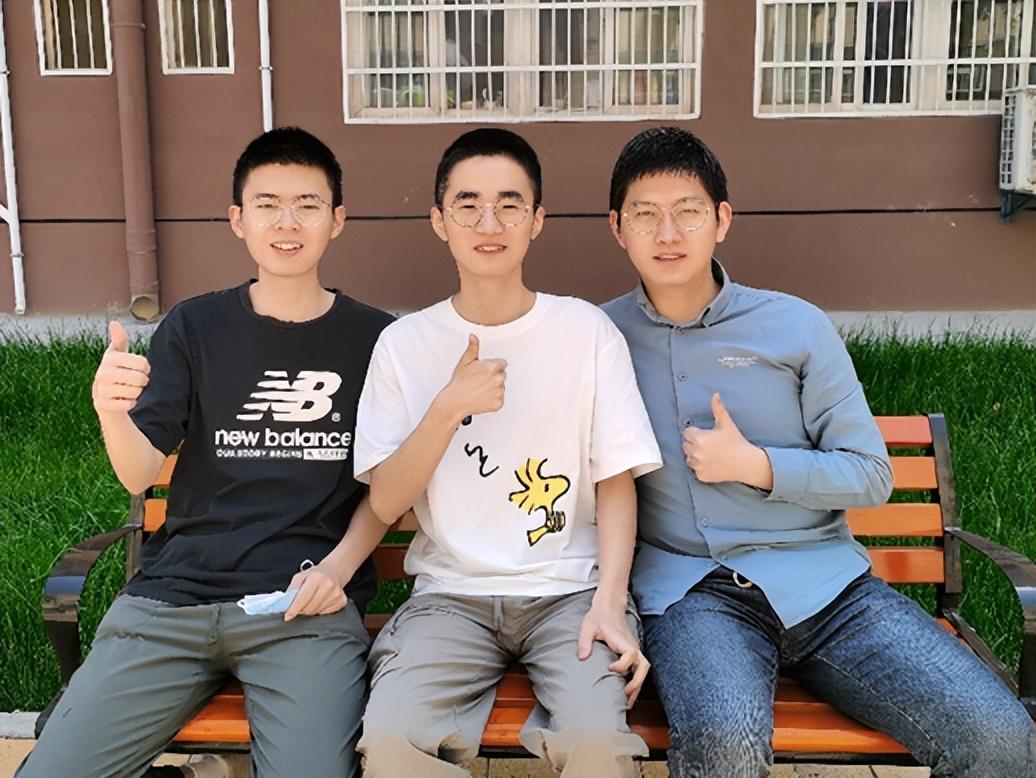 世界大学排行TOP 100揭秘：中国名校勇夺榜首，顶级学院也赫然在列