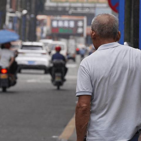 深圳哪个小区招保安？