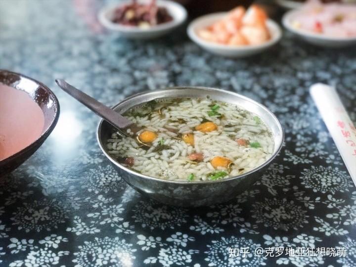 美食是旅游的什么（你最先想到的美食是什么）