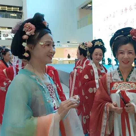 西安汉服店几点关门相关长尾关键词有哪些