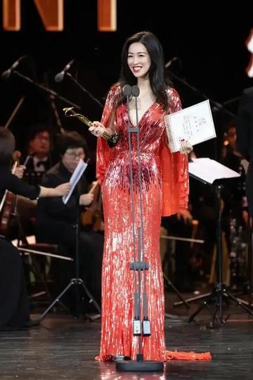 朱珠最惊艳的三张全身照片