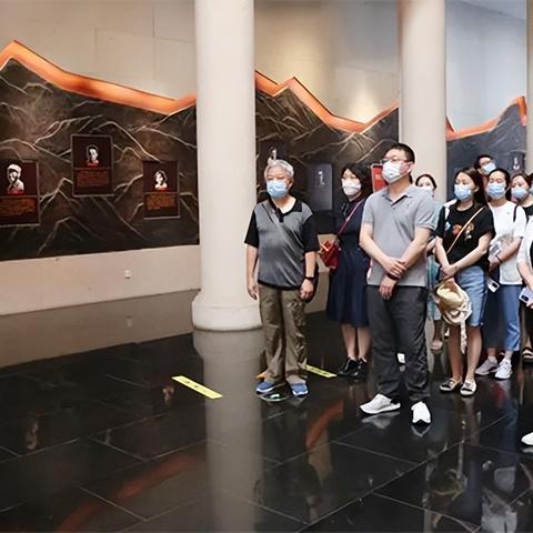 济南强化复合地板相关长尾关键词有哪些