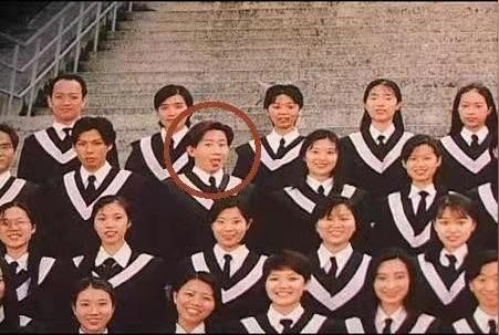 刘谦真的不红了？成于春晚，败于自己，娶富三代妻子成最幸运的事