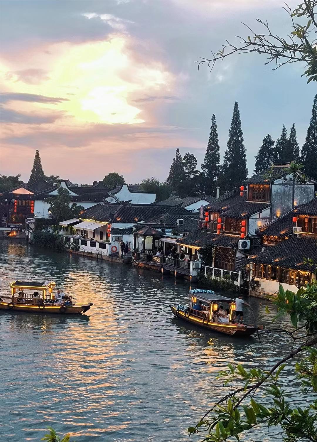 上海近5天死亡36例
 /上海昨天死亡新闻