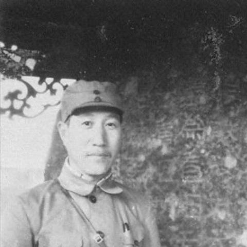 珲春市和大连市哪个好点