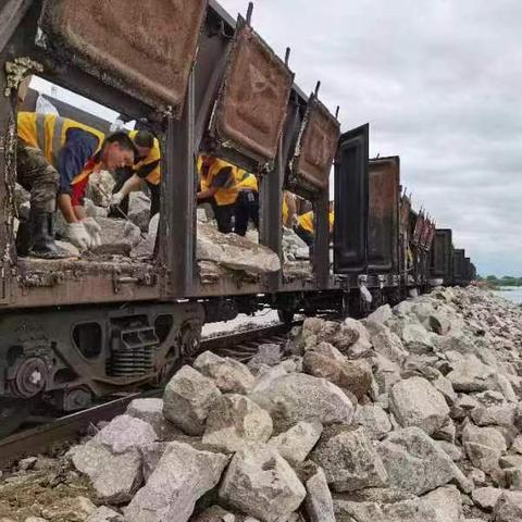 哈尔滨205公交车相关长尾关键词有哪些