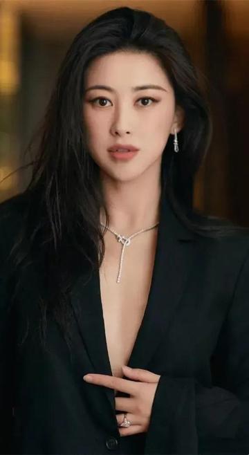  朱珠沙滩比基尼照片