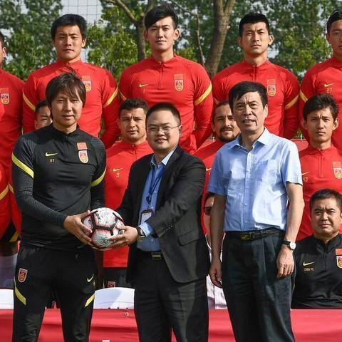 历史足球运动员年龄排行的长尾关键词有哪些