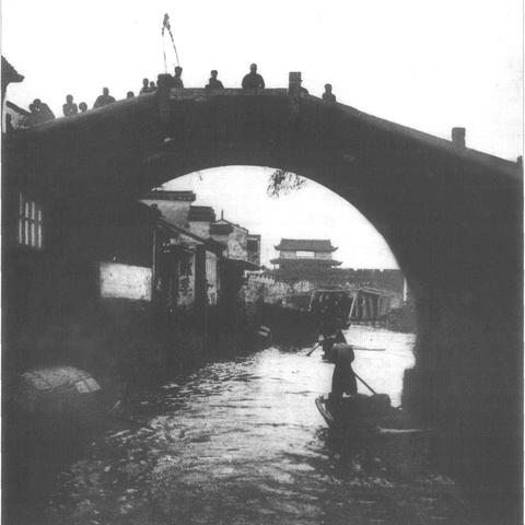 苏州市在江苏的什么位置