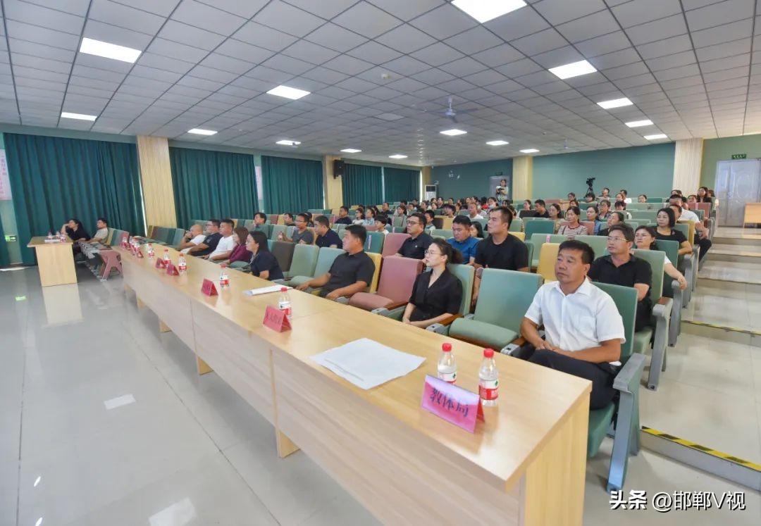 2023年最好电脑排行榜前十名:从性能到性价比的全面解析