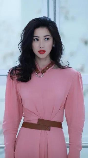 朱珠最惊艳的三张全身照片