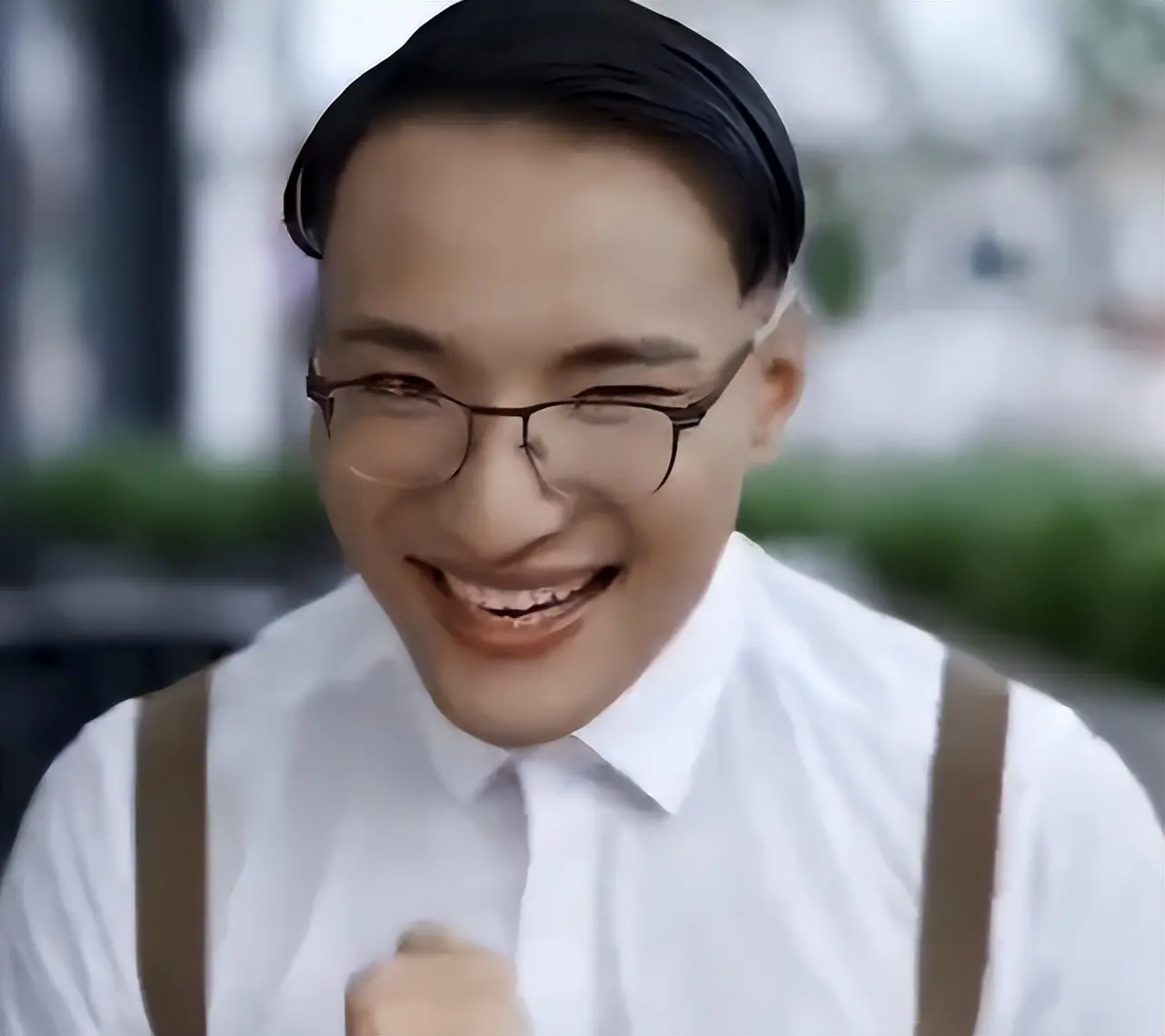 开个美发店赚钱吗 美发店怎么赚钱