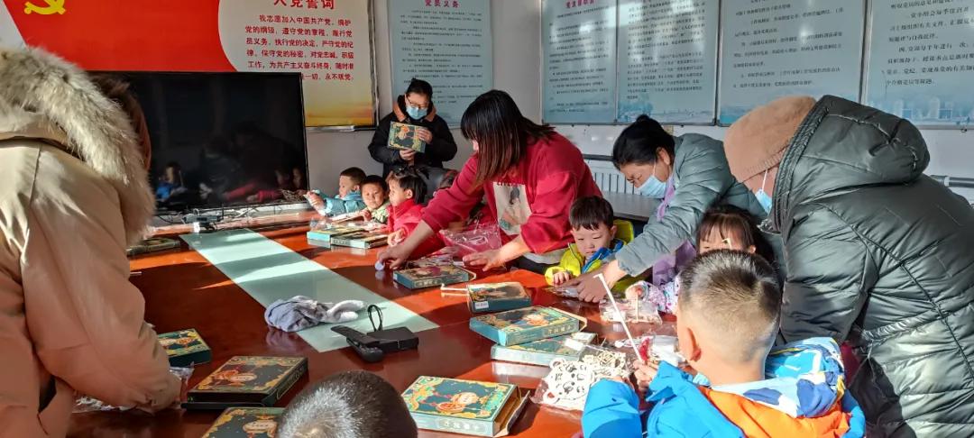 虎年宝宝起名字视频,把您认为最好的南宋官窑发出来欣赏一下好吗
