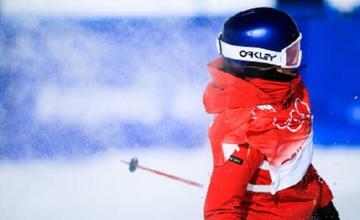 谷爱凌失误后表情好可爱图片