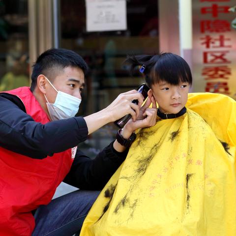 桂林市夜市剪发店在哪里