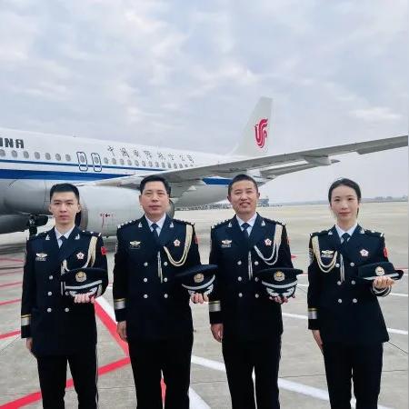 为什么跨境机票贵很多 为什么跨境机票贵很多