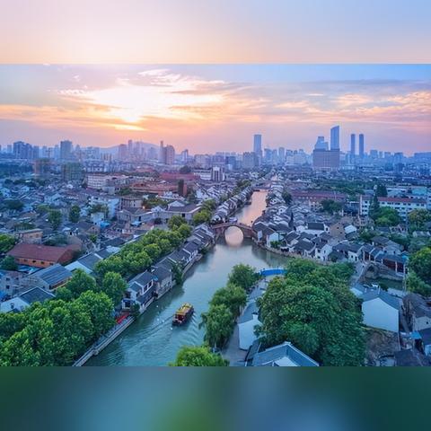 无锡市和南京市哪个发达