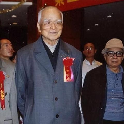 厦门华侨中学好吗的相关长尾关键词有哪些