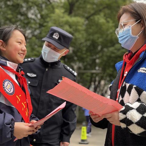 武汉市区的小学比郊区小学好吗？