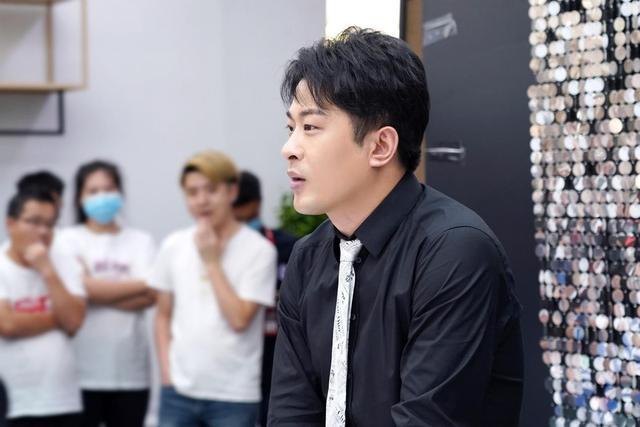 【辛巴辛有志发全员信
 ,辛巴辛有志上新闻】