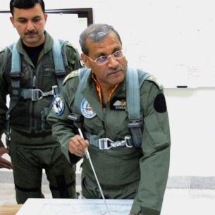 埃及足球运动员退役的长尾关键词有什么